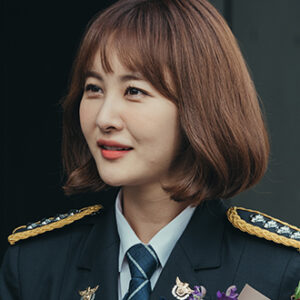 Park Eun-soo (Son Eun-seo)